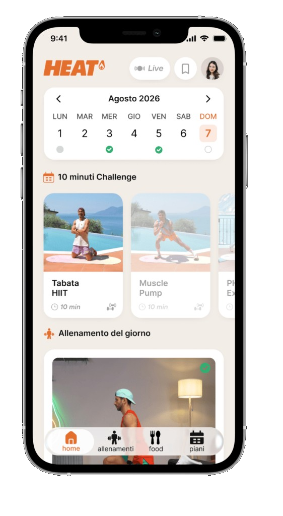 Schermata app HEAT Fitness con il calendario della 10 Minuti Challenge